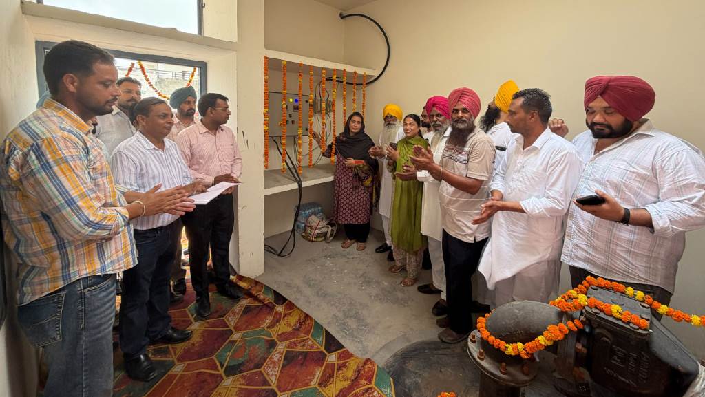 ਭਵਾਨੀਗੜ੍ਹ ਵਿਖੇ 30 ਲੱਖ ਰੁਪਏ ਦੀ ਲਾਗਤ ਨਾਲ ਨਵੇਂ ਬਣੇ ਵਾਟਰ ਵਰਕਸ ਦਾ ਵਿਧਾਇਕ ਨਰਿੰਦਰ ਕੌਰ ਭਰਾਜ ਵੱਲੋਂ ਉਦਘਾਟਨ
